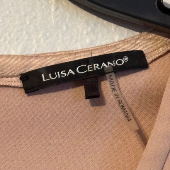 Luisa Cerano Blush Pink V-Neck Dress With Flared Sleeves Size 6 women dress - Picture 3 of 11